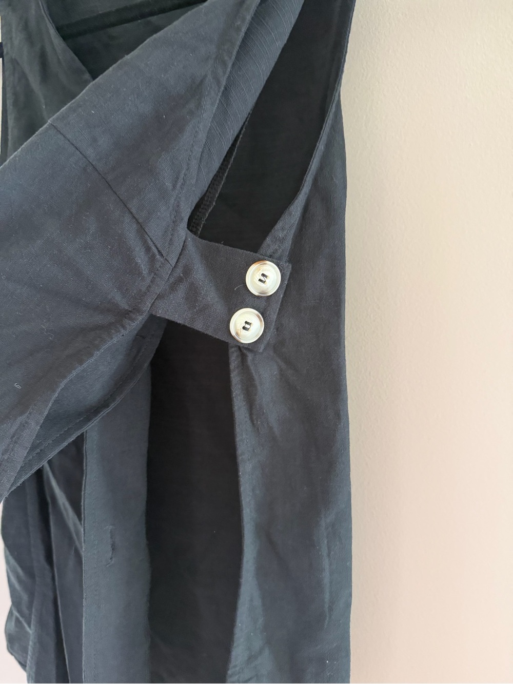 Tankaneo Womens button down tank top - Picture 5 of 5